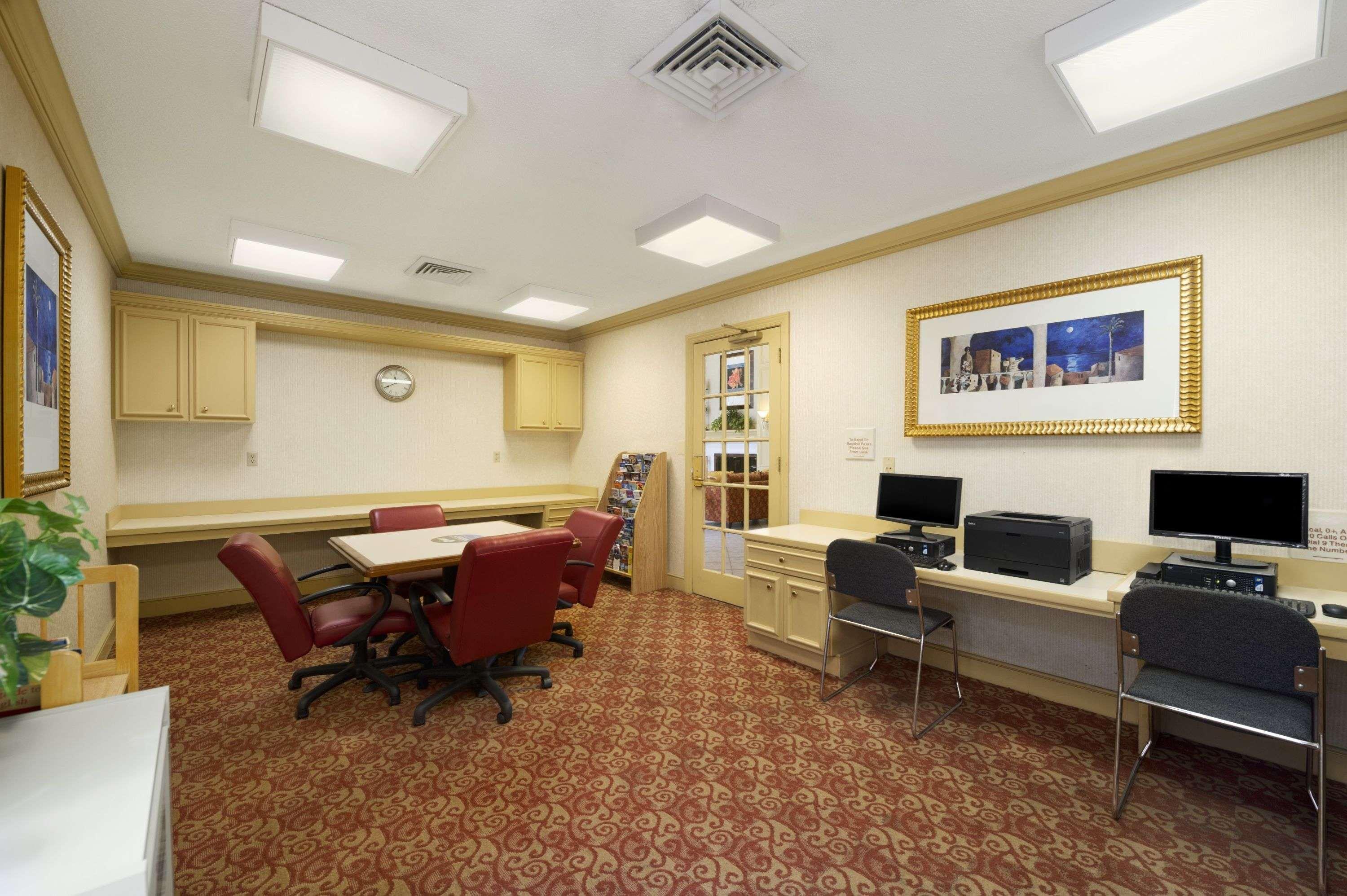 Hawthorn Suites By Wyndham Jacksonville Bagian luar foto