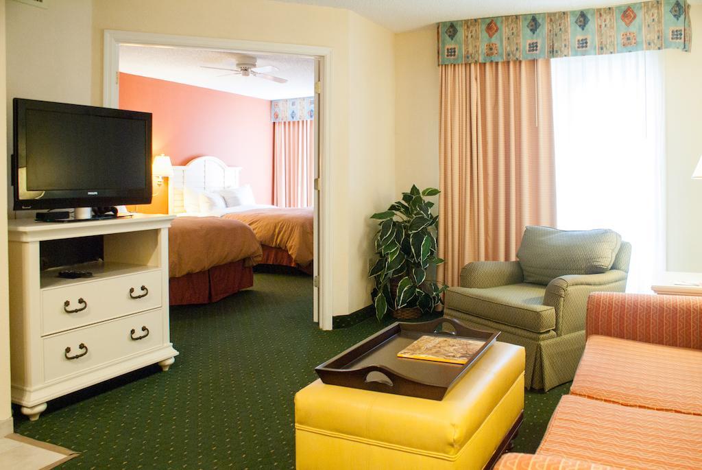 Hawthorn Suites By Wyndham Jacksonville Ruang foto