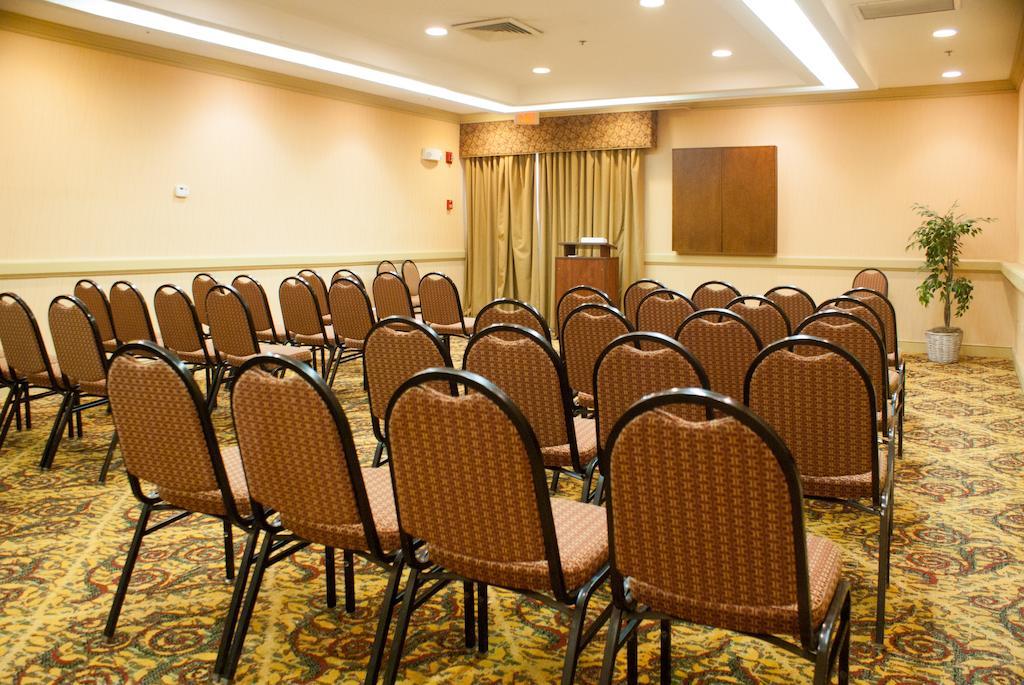 Hawthorn Suites By Wyndham Jacksonville Bagian luar foto