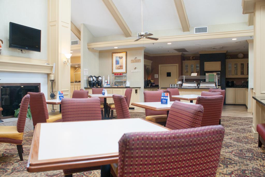 Hawthorn Suites By Wyndham Jacksonville Bagian luar foto